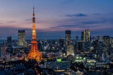 Asian Investors Rush into Japanese Real Estate Market