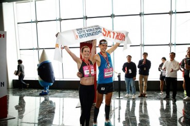 Sky Runners Scale Lotte World Tower