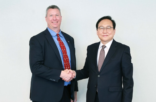 Trade ministry, U.S. Bio firm Thermo Fisher Discuss Investment