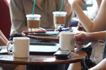 S. Korea Aims for ‘Zero’ Use of Plastic Cups, Straws at Coffee Shops by 2027