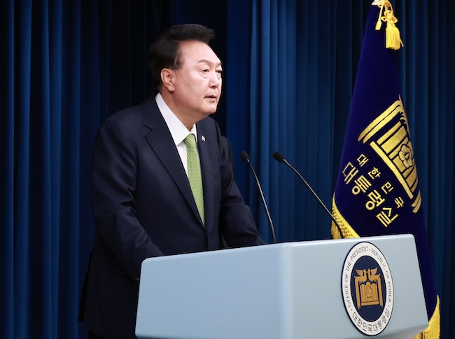 Yoon Says Potentially Massive Oil, Gas Reserve Could Be Buried Off Pohang